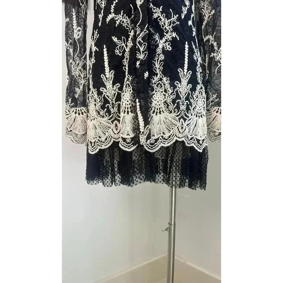 NWT Alexis Black Lace Dress White Floral Embroidery Elegant Designer Tunic Style - Picture 4 of 9